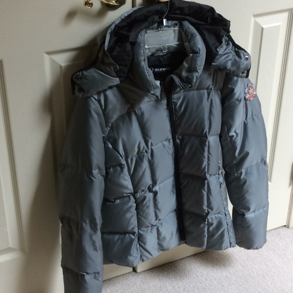 Sunice down jacket, Grey, size 10.